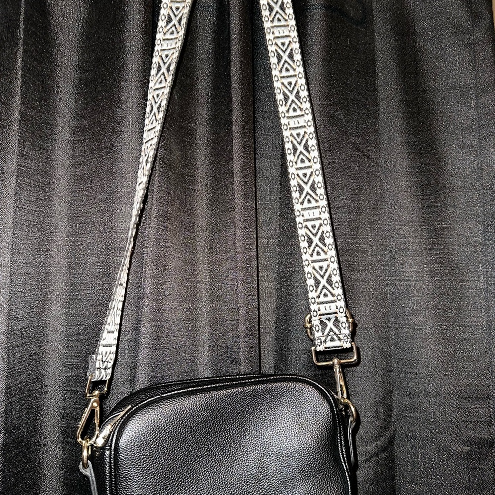 crossbody pocketbook